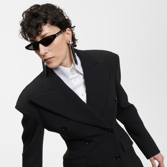 CELINE Graphic S231 Acetate Sunglasses in Black CL40231I NWOT main image 4